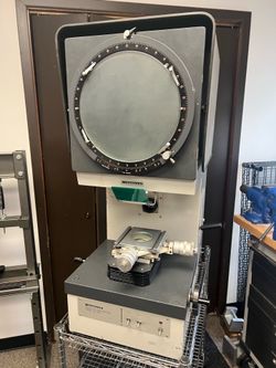 Mitutoyo Optical Comparator