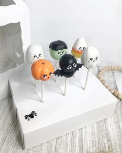 Halloween Decorations And Packaging 