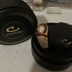 Brand New Genere Quarts: Gold plated Stainless Steel Watch