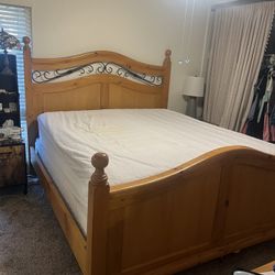 King Bedroom Set