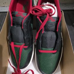 Air Jordan 1 Low Retro OG Black Green Red Size 12W/10.5M
