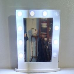 Light Up Vanity Mirror 
