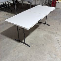 Plastic Folding Table