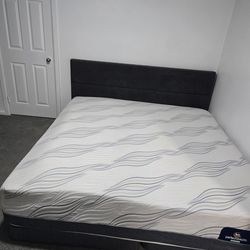 King Bed With Remote Reclinder Frame