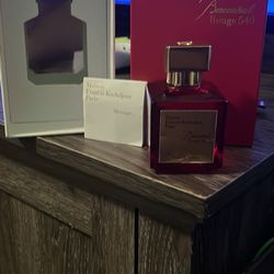 Maison Francis Kurkdjian Paris Baccarat Rouge 540 Extrait de parfum