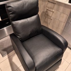 TOPLIFE Reclining Plush Leather Chair
