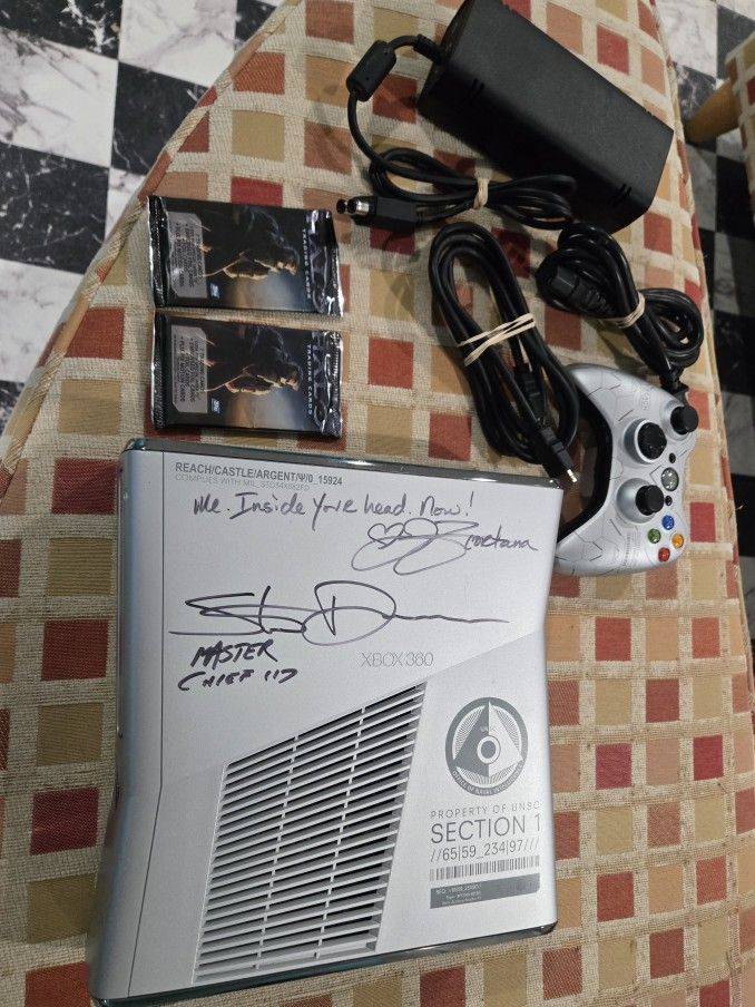 Halo Reach Xbox 360 250gb Slim Signed Rare NEED GONE ASAP