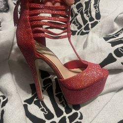 Pink Anne Michelle Peep toe stilletos 