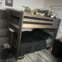 Full size twin bunk bed With Staircase 
