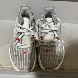 Gray And Red Nike LeBron James Athletic Shoes  Men’s Size 8