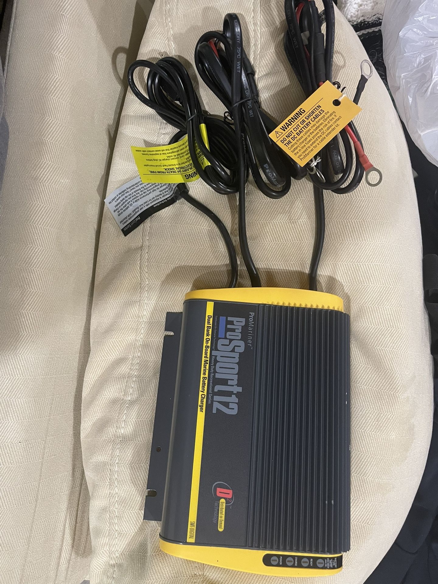 Pro Mariner Pro Sports 12 Marine Battery Charger