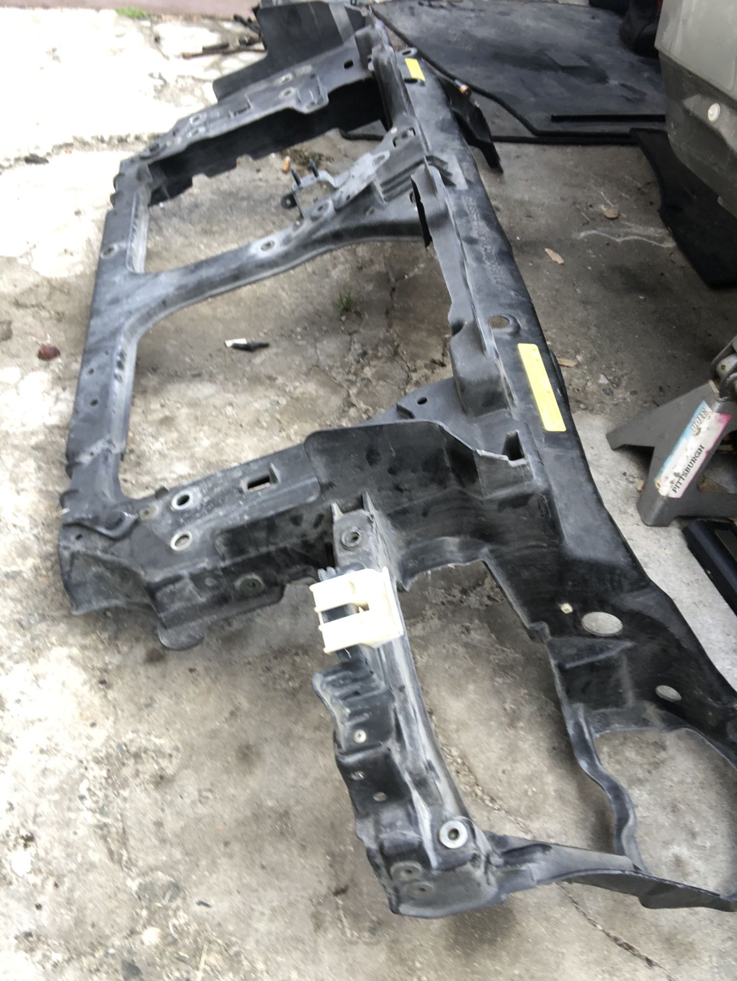 Radiator Support G35 