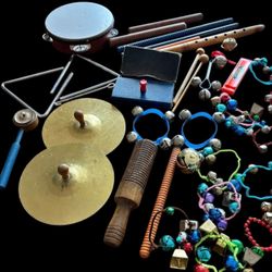 Vintage Musical Instrument Lot