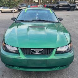 2000 Ford Mustang