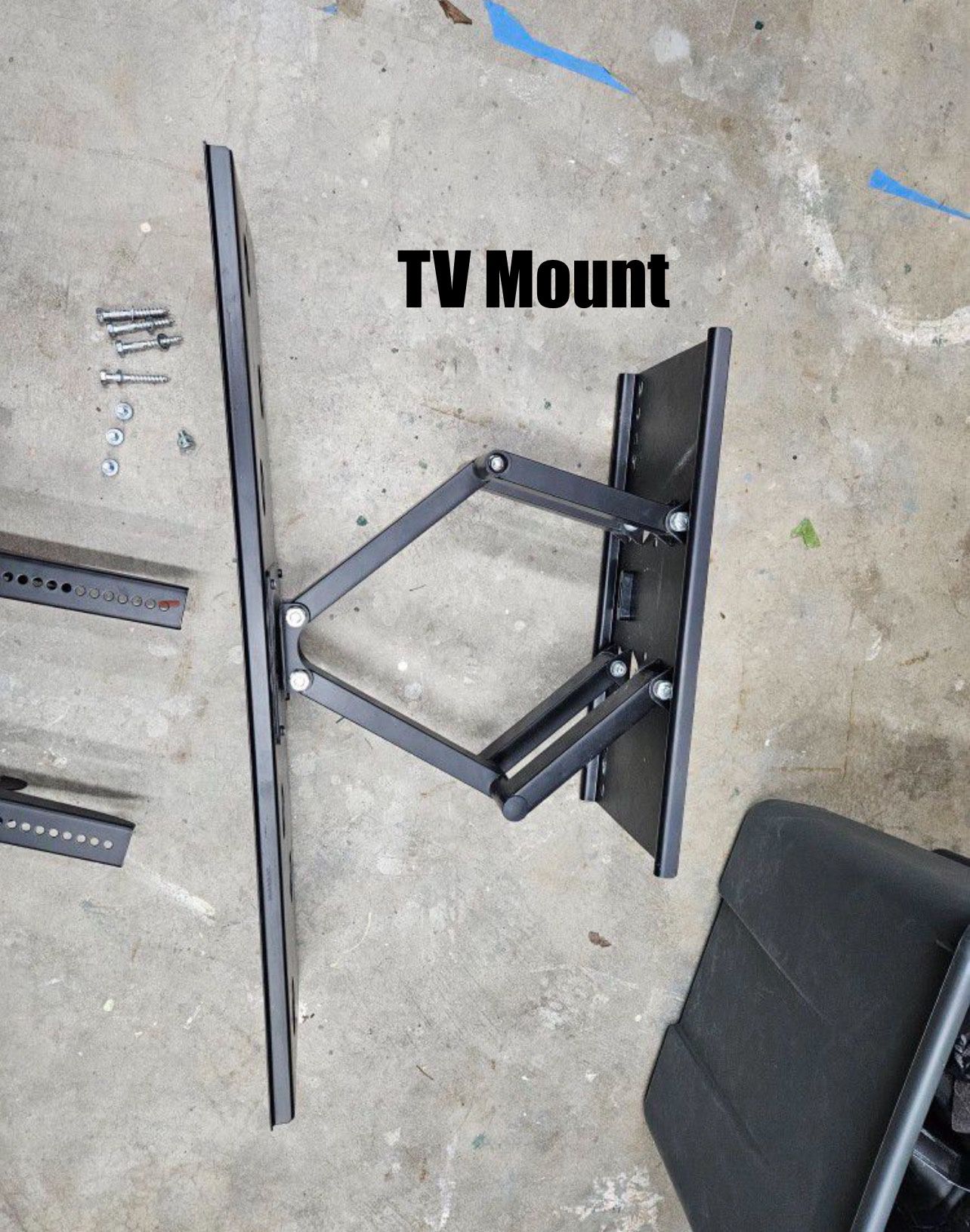Heavy Duty TV. Mount