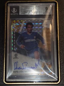 2020-21 Panini Mosaic La Liga Auto Hugo Sanchez  Mint 9