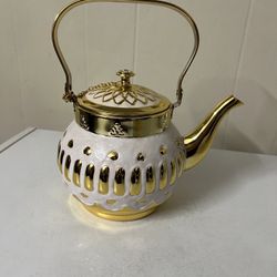 New Luxury Tea Pot 