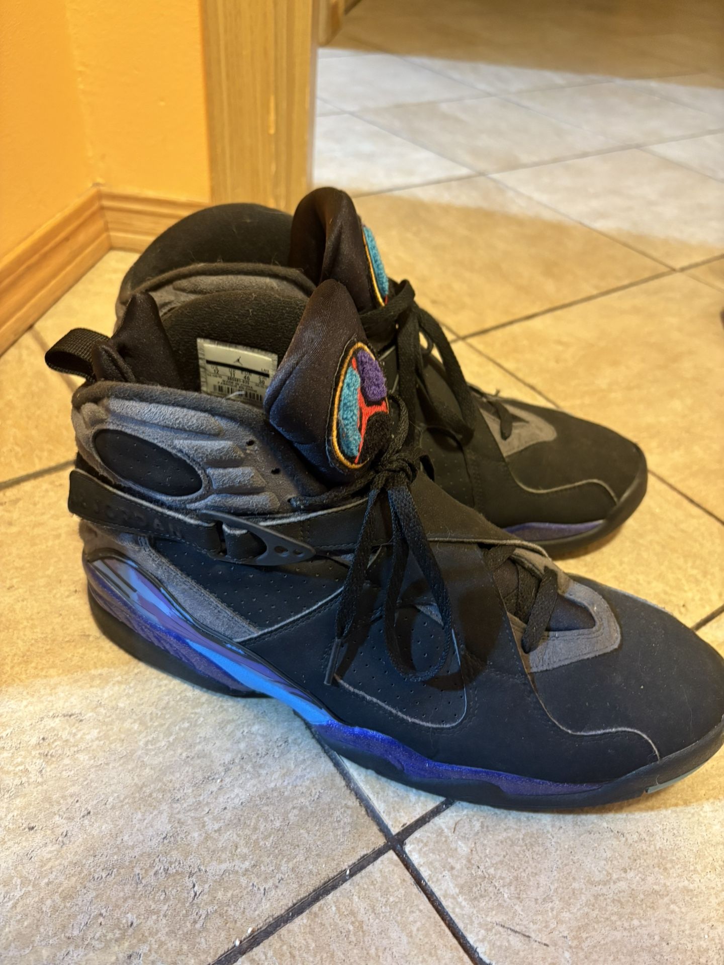 Aqua 8 Jordan Sz 12