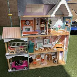 Kid Kraft Grand Mansion View Doll House 