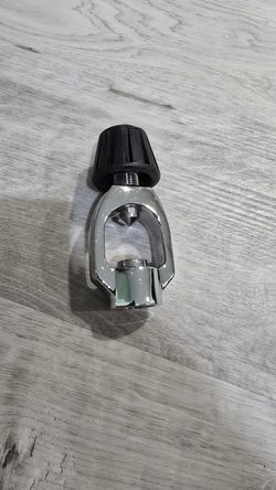 Trident DIN to Yoke adaptor convertor