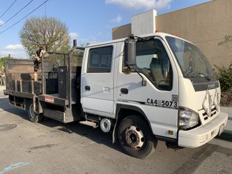 2007 Isuzu NPR Diesel. 4 Door. Fumigation Bed. New tires, great condition.