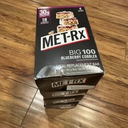 MET-Rx Big 100 Colossal Protein Bars, Blueberry Cobbler, Meal Replacement Bars, 4 Count