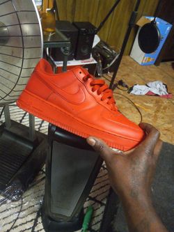 Airforce 1 Size 8.5 Red