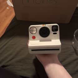 Polaroid Now