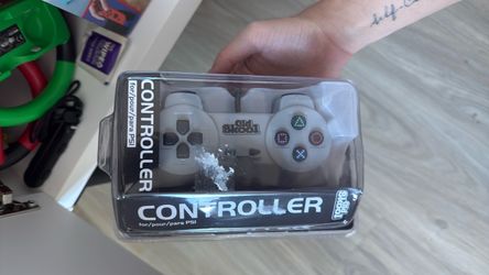 Play station 1 controller