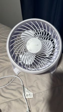 Honeywell Plug-In Fan
