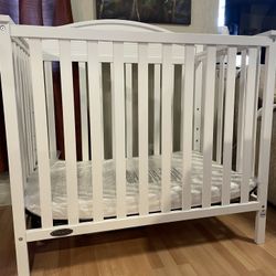 Graco Baby Bed Greenguard Gold Certified, Converts To Toddler Befits Standard Full-size Crib Mattress