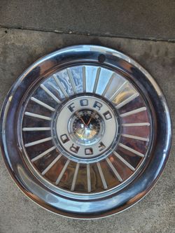 1957 Ford Full Wheel Cover