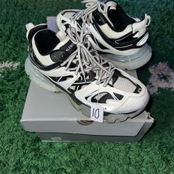 Balenciaga Track Black White 