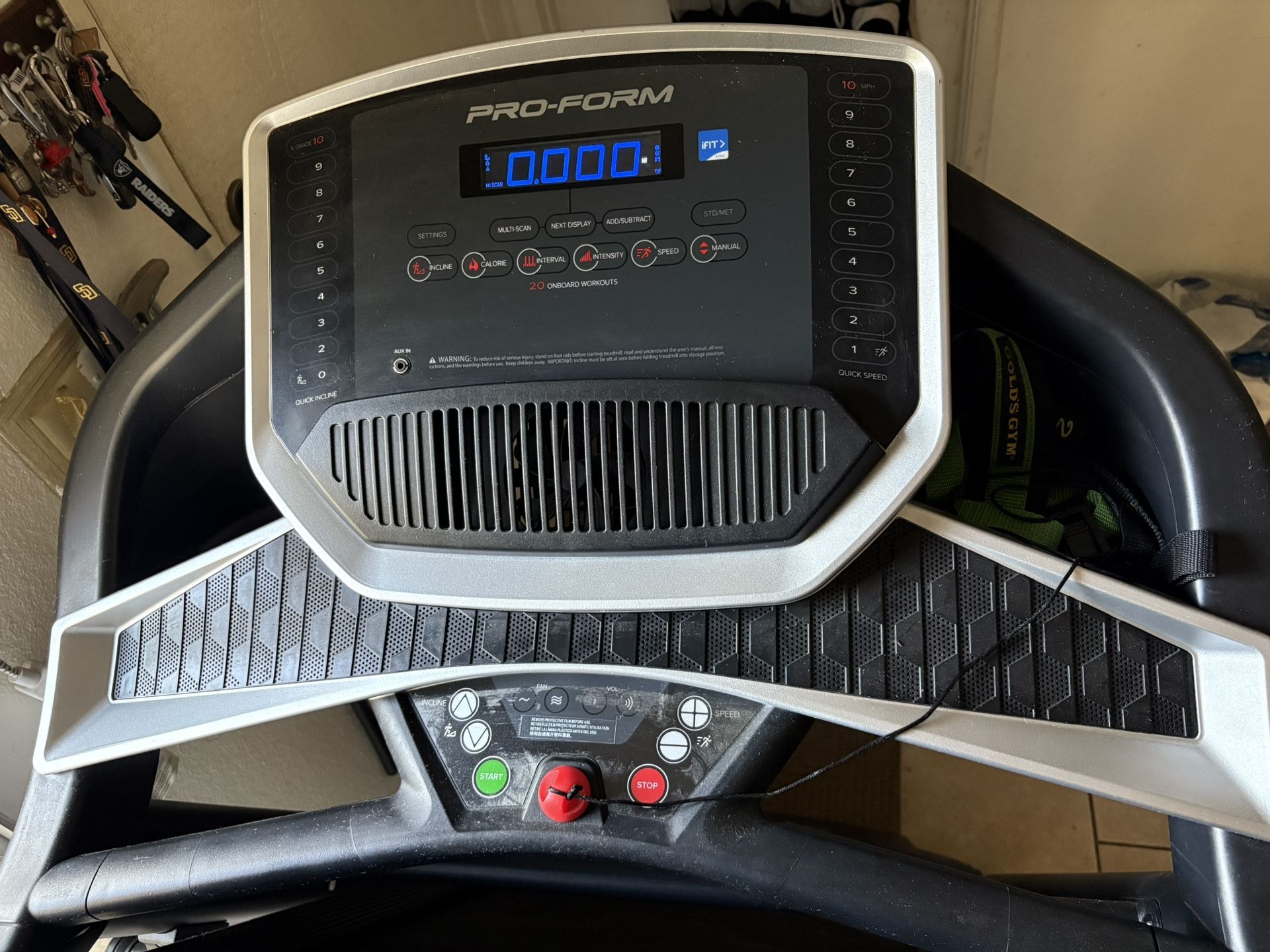  PROFORM SPORT 5.5 TREADMILL – MINT CONDITION – $400 OBO 