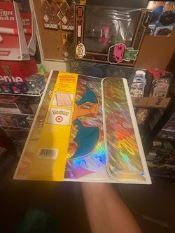 Pokemon charizard traper keeper new