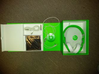 Green beats by dre Mixrs