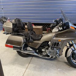 84 Gold Wing Aspen Cade 