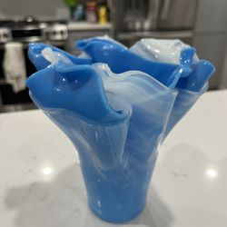 Vintage Art Glass Handkerchief Vase Blue Slag 7” Tall Hand Made Excellent Condition