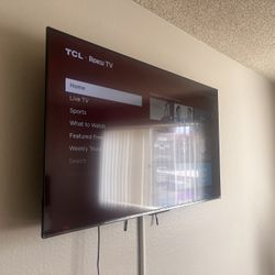 TCL Roku Smart TV