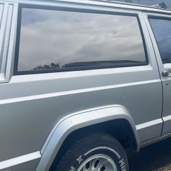 1985 Jeep Cherokee