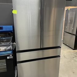 Samsung Bespoke 29 cu. ft. 4-Door French Door Smart Refrigerator with Beverage Center in Stainless Steel, Standard Depth