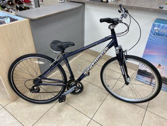 Schwinn Avenue Hybrid Bike 700с
