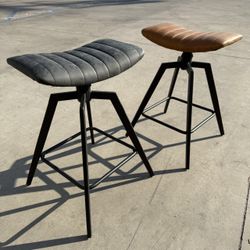 NEW Bar Stool Chair