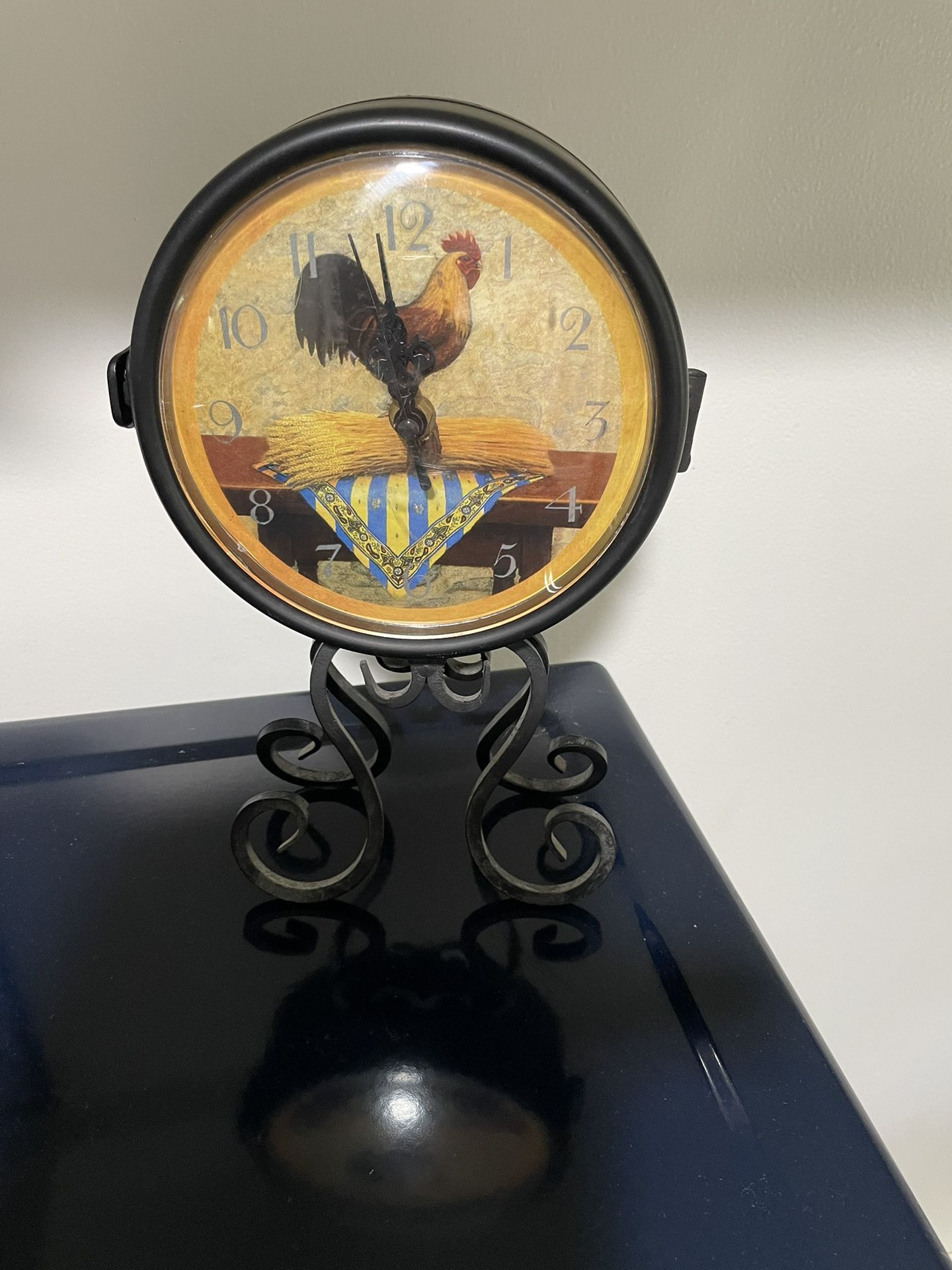Bi-fold Rooster Clock Antique