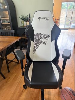 Secret lab Game of Thrones gamer chair