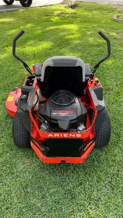 Ariens Ikonx 52" Hidrostatic 23 Hp Kawasaki zero/ scag/john Deree/Cub cadet/toro TIMECUTTER/Gravely