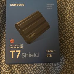 Samsung T7 Portable SSD 