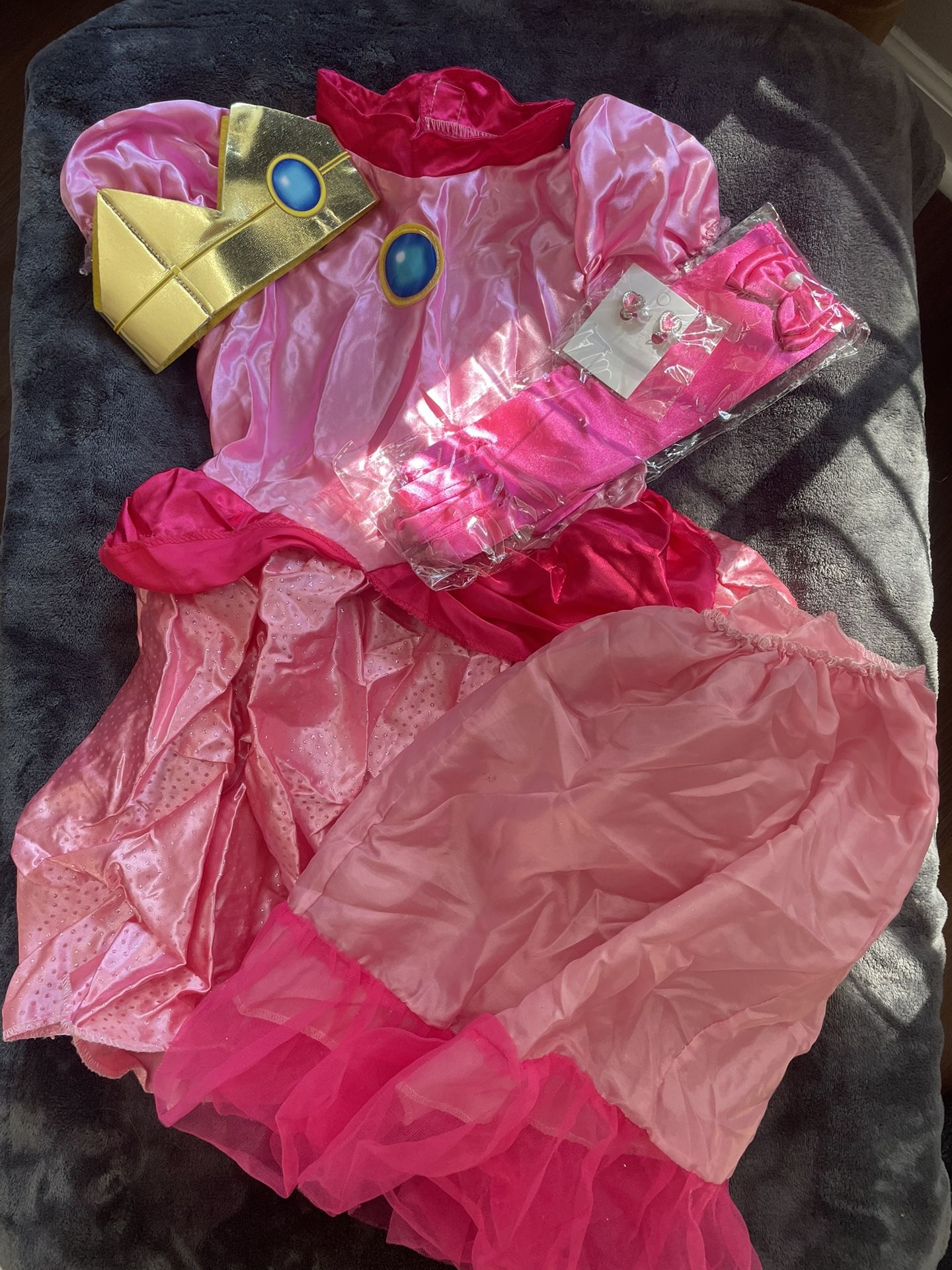 Princess Peach Costume