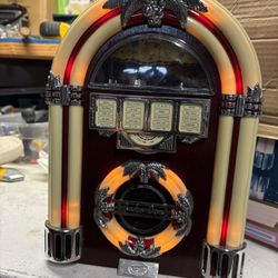 1946 Juke Box  Am And Fm Light Radio 