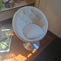 Used Vanity Chair